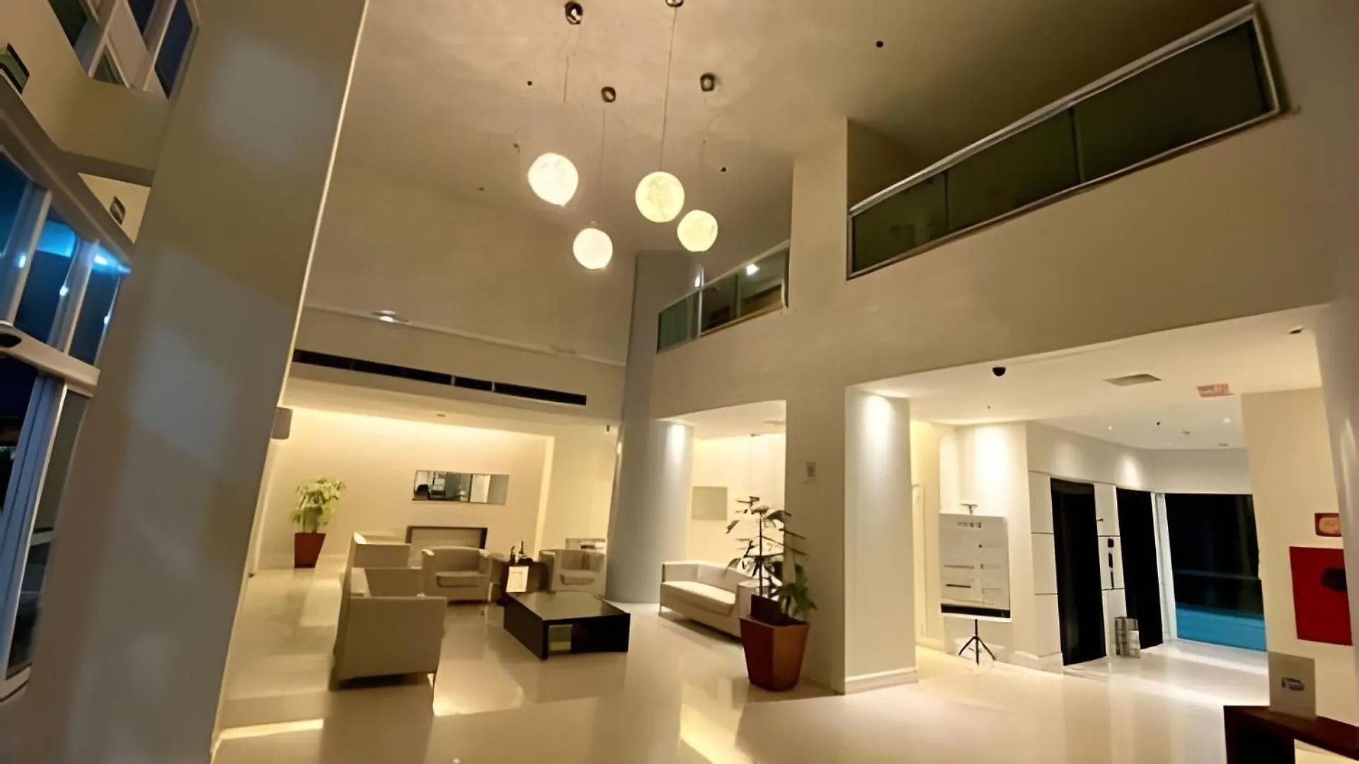 Saint Moritz, Centro De Brasilia Apartment 0*,  Brazil